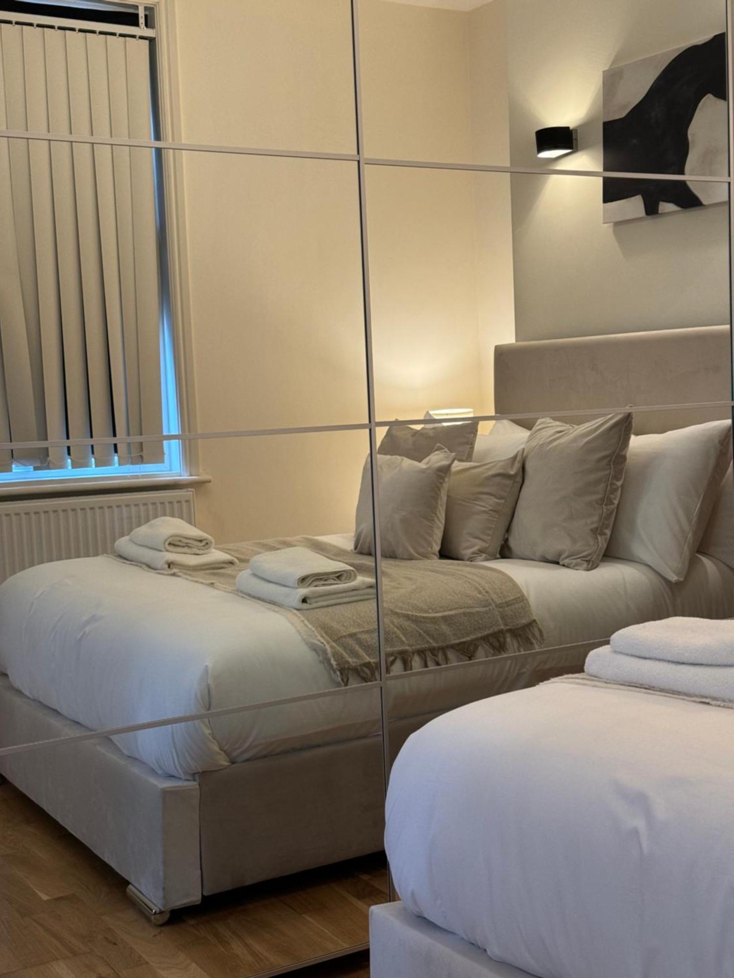 Sutherland Avenue Apartments Лондон Екстериор снимка